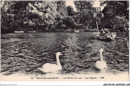 ADZP10-95-0821 - ENGHIEN-LES-BAINS - Les Bords Du Lac - Les Cygnes - Enghien Les Bains