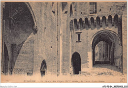 AFCP5-84-0588 - AVIGNON - Le Palais Des Papes - XIVe Siècle - La Porte Notre-dame  - Avignon (Palais & Pont)