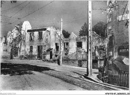 AFWP10-87-1041 - ORADOUR-SUR-GLANE - Detruit Le 10 Juin 1944 - Classé Site Historique - Rue E-desourteaux - Oradour Sur Glane