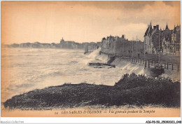 AIGP8-85-0813 - SABLES D'OLONNE - Vue Générale Pendant La Tempete - Sables D'Olonne