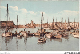 AIGP7-85-0748 - SABLES D'OLONNE -  Une Jolie Vue Du Port Vers La Tour  D'arundel - Sables D'Olonne