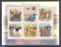 Guinea Bissau 2009 Dogs & Birds 5v M/s, Mint NH, Nature - Birds - Dogs - Ducks - Guinea-Bissau