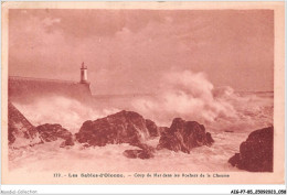 AIGP7-85-0702 - SABLES D'OLONNE - Coup De Mer Dans Les Rochers De La Chaume - Sables D'Olonne