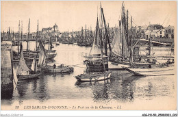 AIGP11-85-1132 - LES SABLES-D'OLONNE - Le Port Vu De La Chaume - Sables D'Olonne