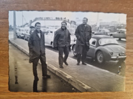 19542 Eb.   Fotografia D'epoca Uomini Car MG Citroen Ds 1963 Puttgarden - 10x7 - Auto's