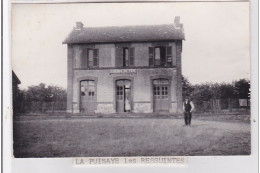 LA PUISAYE LES RESSUINTES : La Gare - Photo Format Cpa Des Années 1950 - Très Bon état - Autres & Non Classés