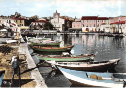 MEZE - En Flanant Sur Le Port - Très Bon état - Mèze