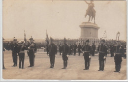 CHERBOURG : Carte Photo D'un Défilé Militaire Du 14 Juillet 1912 (date Précisée Au Dos D'une Des Cartes Photo) - Très Bo - Other & Unclassified