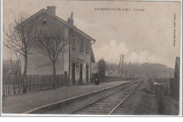 VACQUEVILLE : La Gare Vers 1920 - Très Bon état - Other & Unclassified