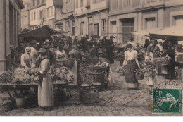 BERNAY : Le Marché Aux Légumes Vers 1910 - Très Bon état - Andere & Zonder Classificatie