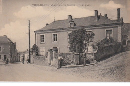 VIEIL BAUGE : La Mairie Vers 1920 - Très Bon état - Sonstige & Ohne Zuordnung