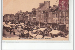 LA HAY DU PUITS - Place Ducloux - Le Marché - Très Bon état - Andere & Zonder Classificatie