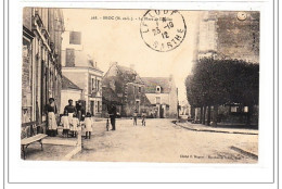 BROC : La Place De L'eglise - Tres Bon état - Sonstige & Ohne Zuordnung