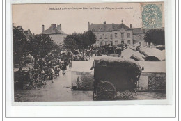 BRACIEUX : Place De L'hotel De Ville, Un Jour De Marché - Tres Bon état - Autres & Non Classés