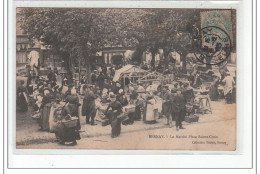 BERNAY - Marché Place Sainte Croix - Très Bon état - Bernay