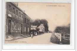 LA HAYE DU THEIL - Mairie Et école - Très Bon état - Autres & Non Classés