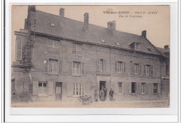 VIC-sur-AISNE : Rue De Fontenoy - Tres Bon Etat - Autres & Non Classés