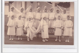 HENIN-LIETARD : Photographie Georges LAMBRECCQ, Jeunes Filles - Tres Bon Etat - Autres & Non Classés