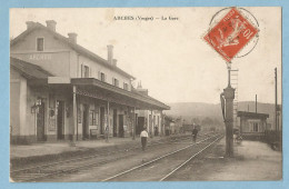 A053  CPA   ARCHES (Vosges)  La Gare  -  Editions Béguinot, Buraliste  ++++++++ - Arches