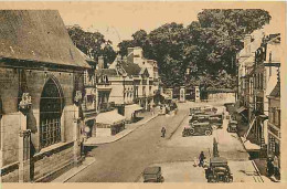 61 - Laigle - Place Saint Martin - Animé - CPA - Voir Scans Recto-Verso - L'Aigle