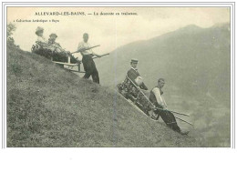 38.ALLEVARD-LES-BAINS.LA DESCENTE EN TRAINEAUX - Allevard