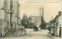 37.BEAUMONT LA RONCE.PARVIS DE L'EGLISE ET LE CHATEAU - Beaumont-la-Ronce