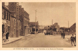 35 - N°150517 - Le Vivier-sur-mer - Le Carrefour Et La Route De Pontorson - Andere & Zonder Classificatie
