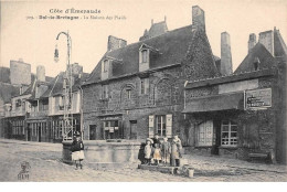 35 - N°150515 - Dol-de-bretagne - Côte D'émeraude - La Maison Des Plaids - Dol De Bretagne