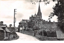 35 . N° 101558 . Cpsm .9x14 Cm . Maure De Bretagne .arrivee De Campel . - Andere & Zonder Classificatie