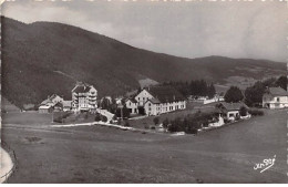 38 - Villard De Lans - SAN22772 - Quartier De La Conterie - CPSM 14X9 Cm - Villard-de-Lans