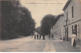 35 - Fougères - SAN20460 - Arrivée En Forêt - Verrerie - Fougeres