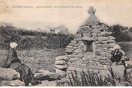 29 - TREZIEN - SAN34385 - Fontaine Sacrée - Les Marchandes D'eau Sainte - Andere & Zonder Classificatie