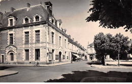 37 - RICHELIEU - SAN33148 - Hôtel De Ville - CPSM 14X9 Cm - Sonstige & Ohne Zuordnung