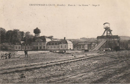 57 - CREUTZWALD - MINE HBL - LA HOUBE - SIEGE 2 - CHEVALEMENT - CHATEAU EAU - BEAU PLAN - BON ETAT - Creutzwald