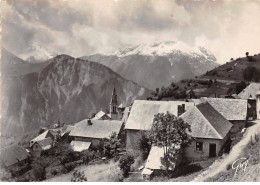 38 . N° Kri10663 . Alpe D'huez . Le Village Signal De Pregentil . N° 1131 . Edition André Leconte  . Sm 10X15 Cm . - Autres & Non Classés