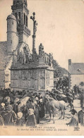 29 - COMFORT - SAN52610 - Le Marché Aux Chevaux Autour Du Calvaire - Confort-Meilars