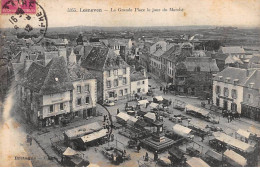 29 - LESNEVEN - SAN55107 - La Grande Place Le Jour Du Marché - Lesneven