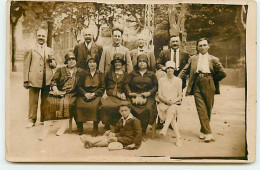 30 - N°88327 - LES FUMALES - Groupe De Personnes - Carte Photo - Other & Unclassified