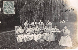 37 - N°91395 - PONTOURNY - Villa Des Etoiles, Jeunes Femmes Dans Le Jardin, Une Avec Une Mandoline - Carte Photo - Sonstige & Ohne Zuordnung