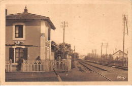 33 - CAVIGNAC - SAN66800 - Ligne Bordeaux Paris Etaf - Passage à Niveau Route Nationale N° 10 - Train - Other & Unclassified