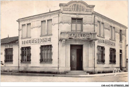 CAR-AAJP2-33-0132 - CASTILLON-SUR-DORDONNE - La Poste - Autres & Non Classés