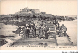 CAR-AAFP4-35-0333 - SAINT-MALO - Les Parcs à Homards Et Le Fort National - Saint Malo