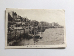 Carte Postale Ancienne Le Tréport Les Quais - Le Treport