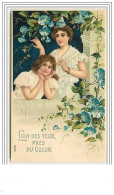 Carte Gaufrée Loin Des Yeux, Près Du Coeur Jeunes Femmes - Femmes