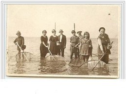 Pêcheuses De Crevette - Fishing