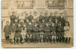 Carte Photo à Localiser - Photo De Classe De Garçons - Gaëtan Drapier 29 Avril 1918 - Ecoles