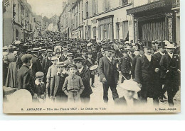 ARPAJON - Fête Des Fleurs 1907 - Le Défilé En Ville - Arpajon