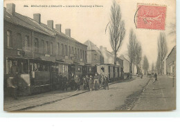 BRUAY-SUR-L'ESCAUT - L'Arrêt Du Tramway à Thiers - Bruay Sur Escaut