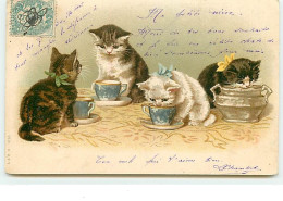 Chats Buvant Dans Des Tasses - Katten