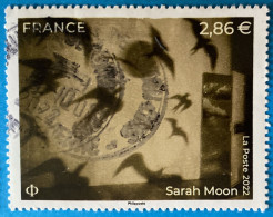 France 2022  : Sarah Moon, Mannequin Et Photographe Française N° 5579 - Usati